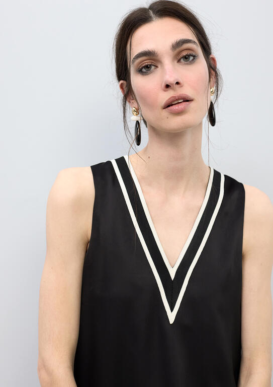 TOP LOLA CASADMNT DEC EM V TRICOT - Carla Valente