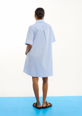 VESTIDO LOLA CASADMNT CURTO POPELIN RISCAS FLORES - Carla Valente