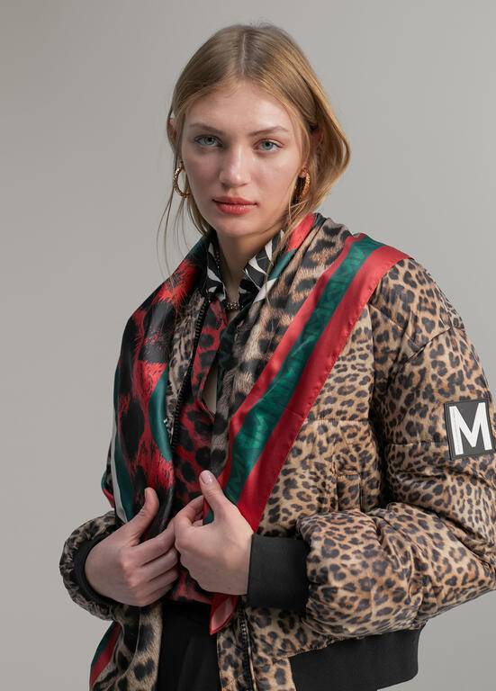 ANORAQUE MAITE CURTO ACOLCHOADO ANML PRT - Carla Valente