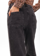 JEANS MAITE WIDE LEG COM TACHAS - Carla Valente