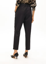 CALÇA MAITE CHINO COM DETALHE NA CINTURA - Carla Valente