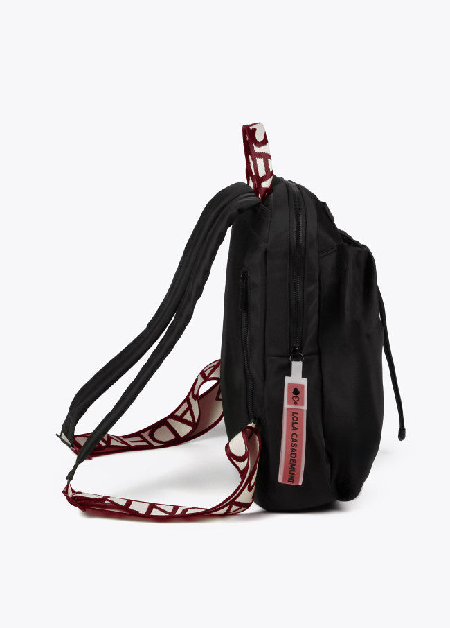 MOCHILA LOLA CASADMNT ALÇAS LOGOTIPADAS COM CONTRASTE - Carla Valente