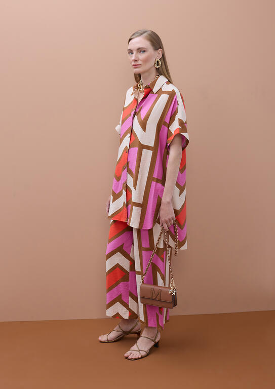 CAMISA MAITE OVERSIZE LOGO M - Carla Valente