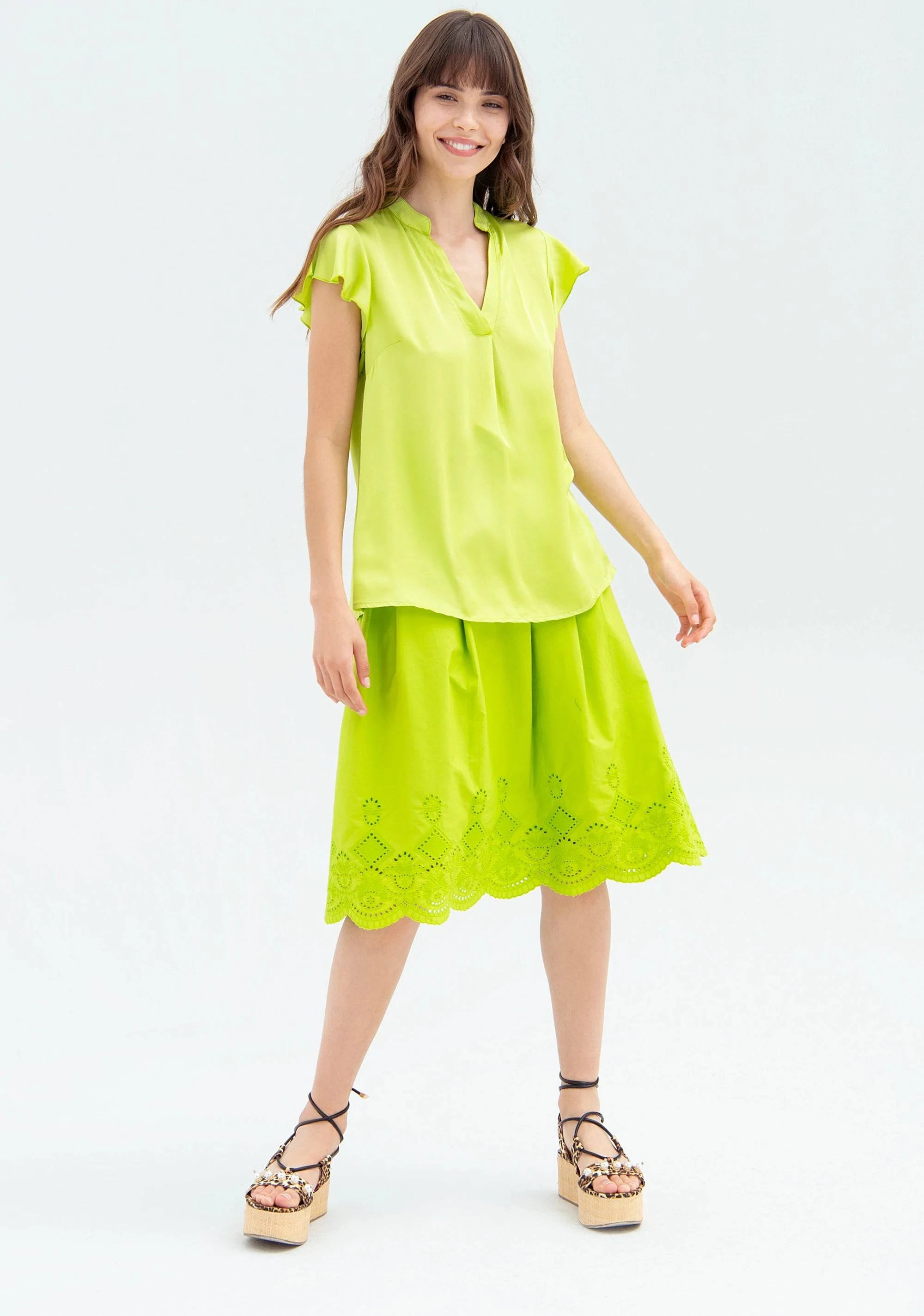 WIDE FIT MADE IN JAVANESE - Carla Valente